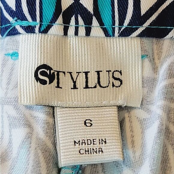 Stylus Island Teal Geo Twill Cotton Shorts Size 6 - Picture 5 of 7